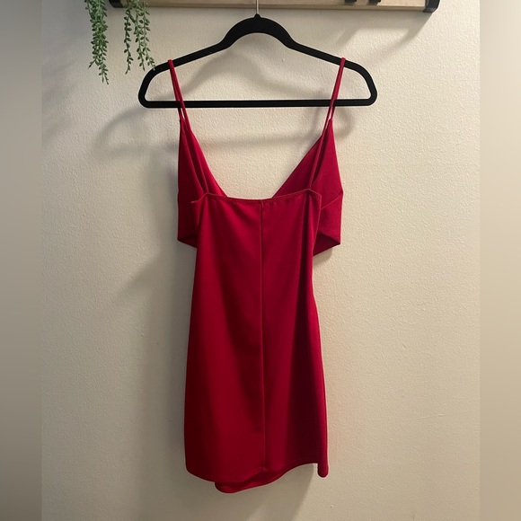 NWOT- Red Bodycon Dress - Picture 2 of 2